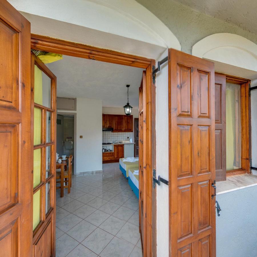 Kato Gouves Valentina Apartments מראה חיצוני תמונה